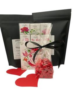 The, Kaffe, Chokolade & Chokolade hjerter.